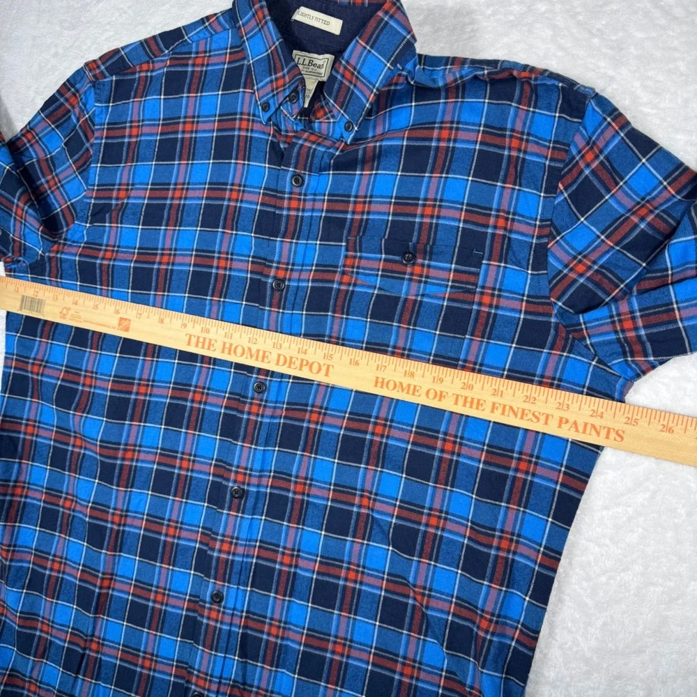 LL‎ Bean Mens Slightly Fitted Flannel Shirt Large Blue Plaid Cotton Long Sleeve